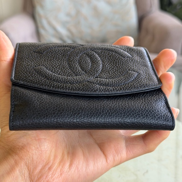 Chanel Compact Wallet (L&L) - Picture 5 of 16
